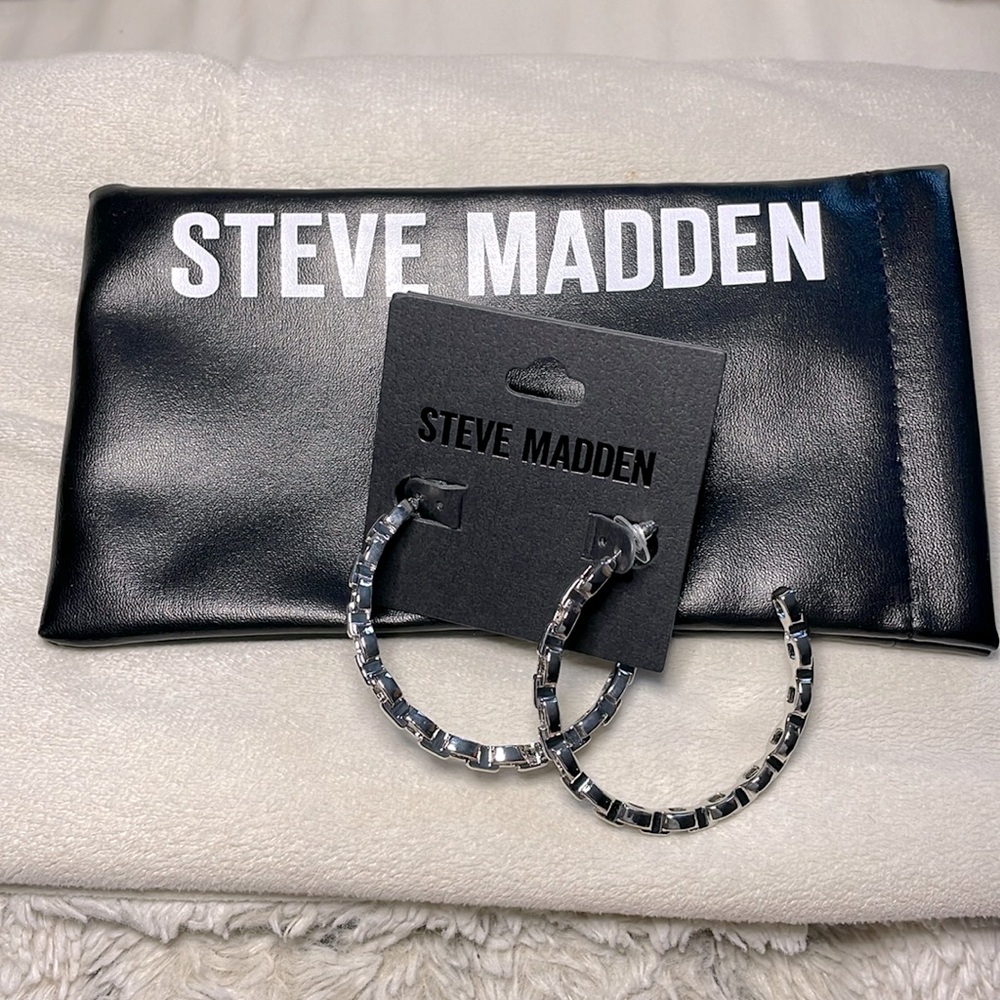 Steve Madden Chain Hoops.